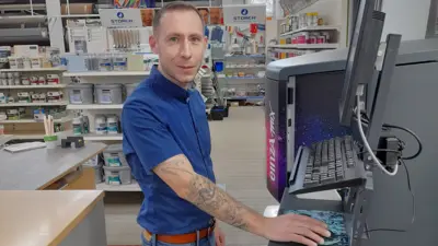 Björn_Manthey_Farbabteilung_Ehingen_TTA